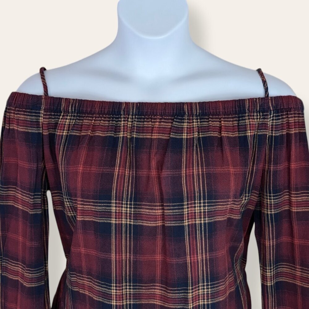 Cloth & Stone Red Plaid Off-Shoulder Top - Picture 2 of 7